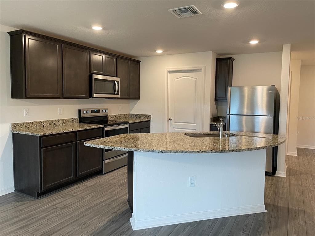 1569 WYNFORD CIRCLE, TAVARES, FL 32778 — zdjęcie 3