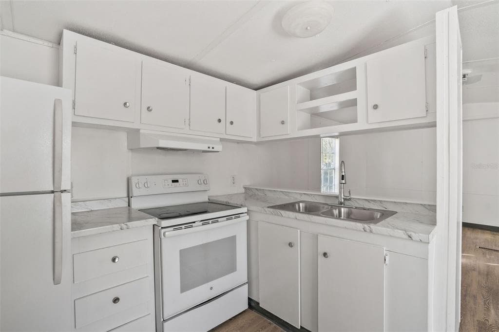 9342 LABELLE STREET, NEW PORT RICHEY, FL 34654 — zdjęcie 5