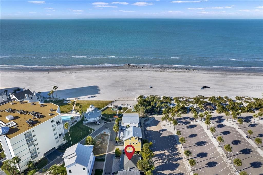 39 181ST AVENUE W, REDINGTON SHORES, FL 33708