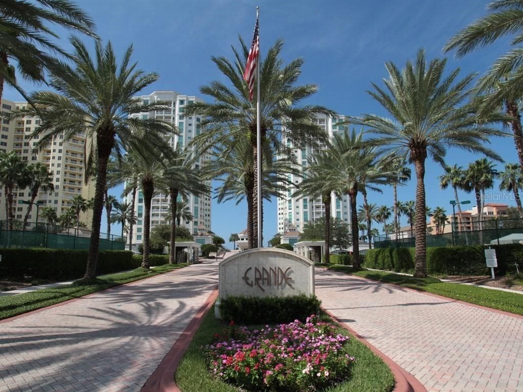 1180 GULF BOULEVARD # 202, CLEARWATER BEACH, FL 33767 — zdjęcie 2