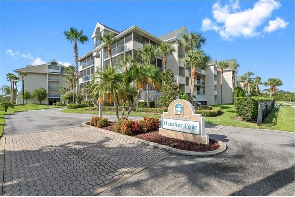 5567 SEA FOREST DRIVE # 122, NEW PORT RICHEY, FL 34652