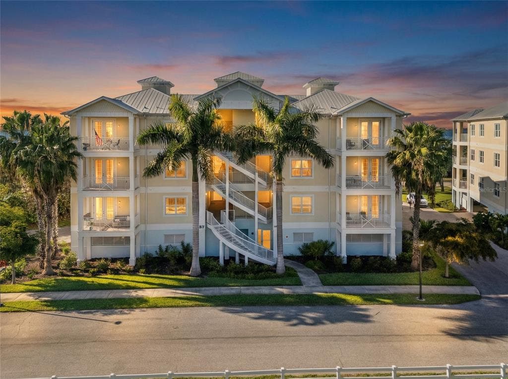 3431 79TH STREET CIRCLE W # 202, BRADENTON, FL 34209