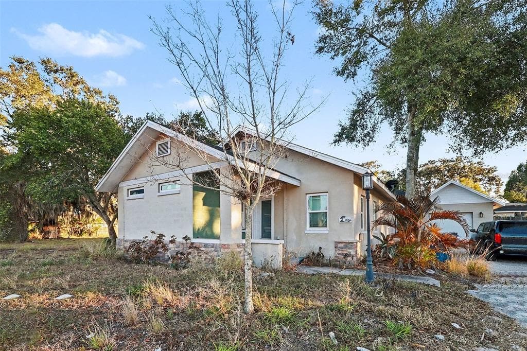 1054 STATE ROAD 60 E, LAKE WALES, FL 33853