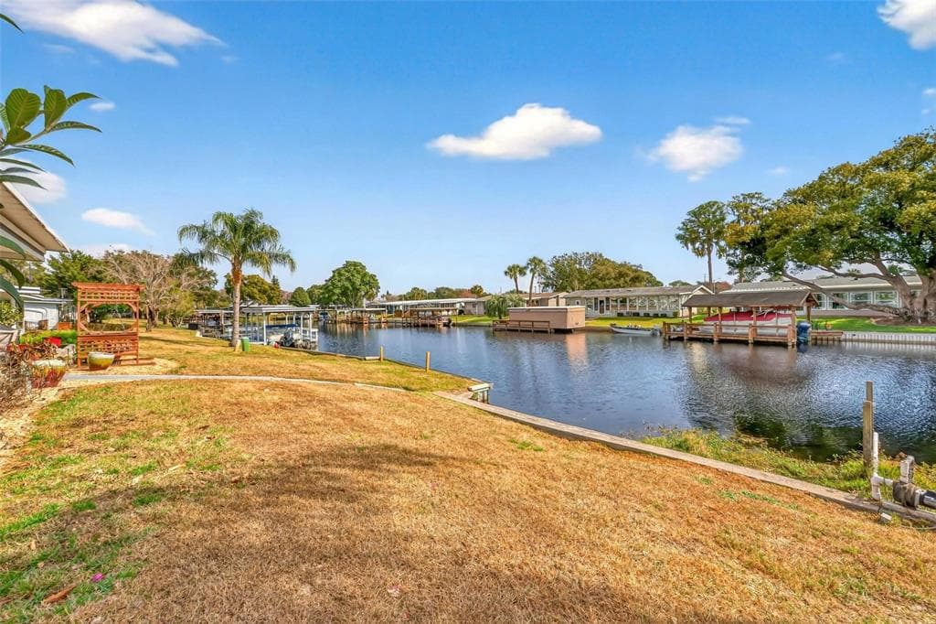 1018 SOUTHLAND DRIVE, TAVARES, FL 32778 — zdjęcie 4