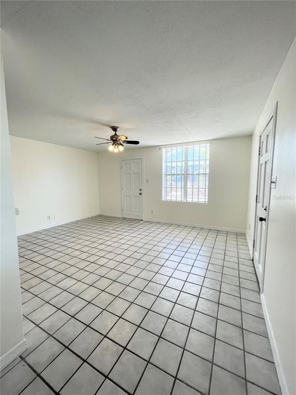 2916 NORTH 16TH STREET # 1, TAMPA, FL 33605 — zdjęcie 2