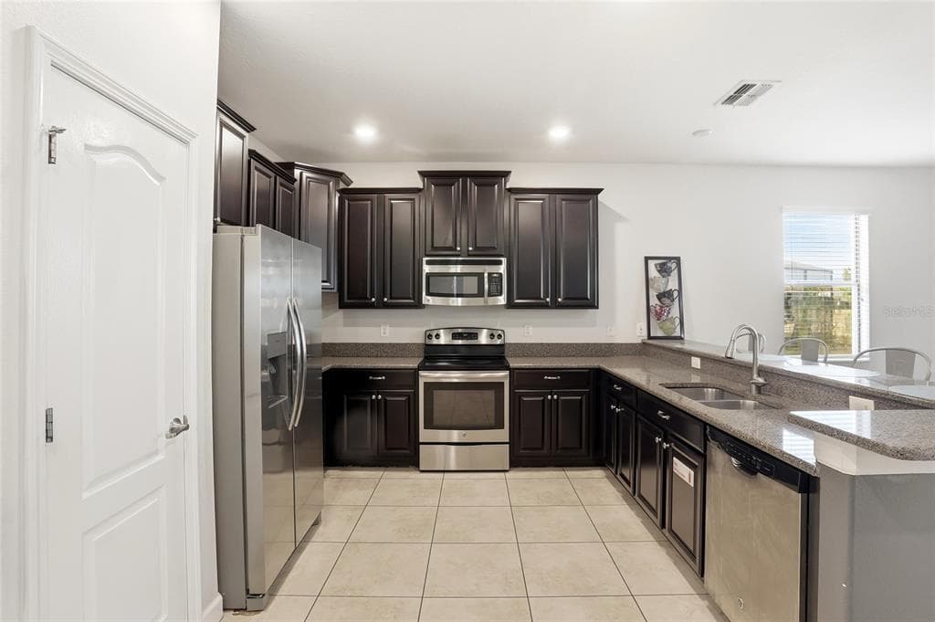 9039 SHADOW MOUNTAIN STREET, DAVENPORT, FL 33896 — zdjęcie 3
