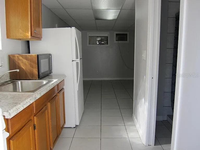 28 N GROSSE AVENUE # C, TARPON SPRINGS, FL 34689 — zdjęcie 2