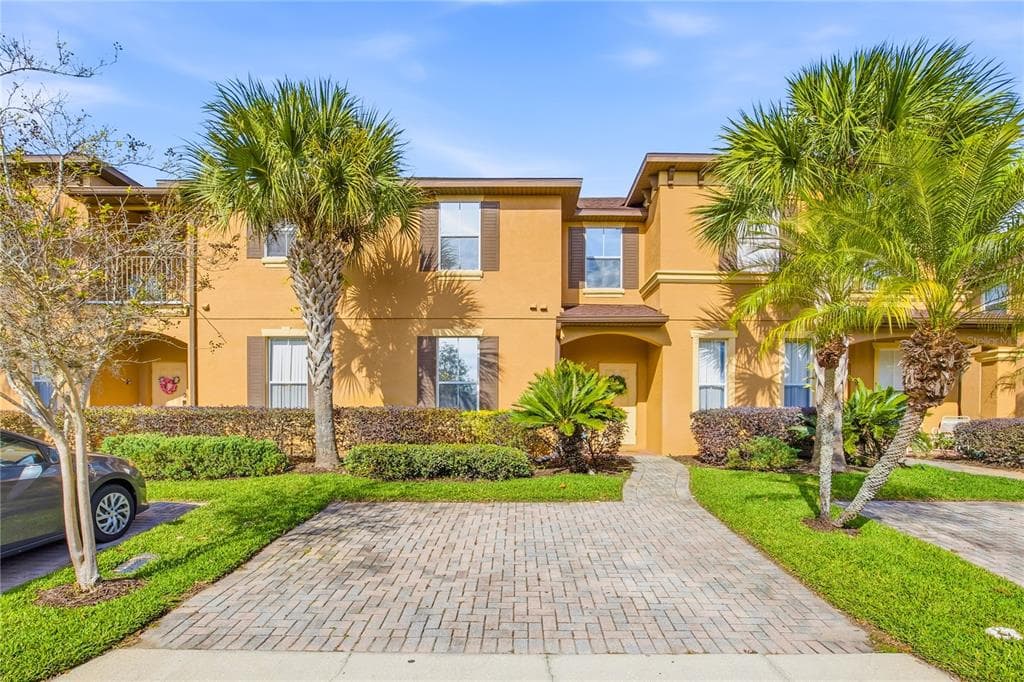 510 CALABRIA AVENUE, DAVENPORT, FL 33897