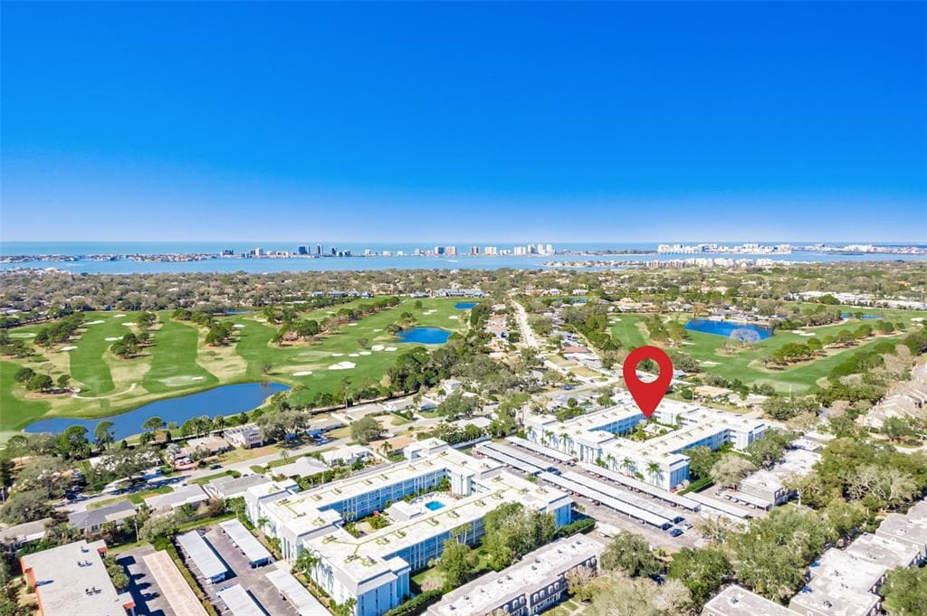 701 POINSETTIA ROAD # 208, BELLEAIR, FL 33756 — zdjęcie 2