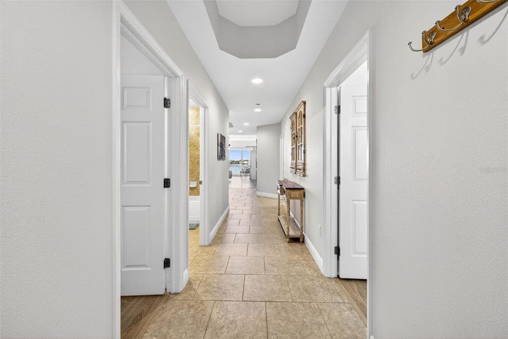 17717 GULF BOULEVARD # 401, REDINGTON SHORES, FL 33708 — zdjęcie 4