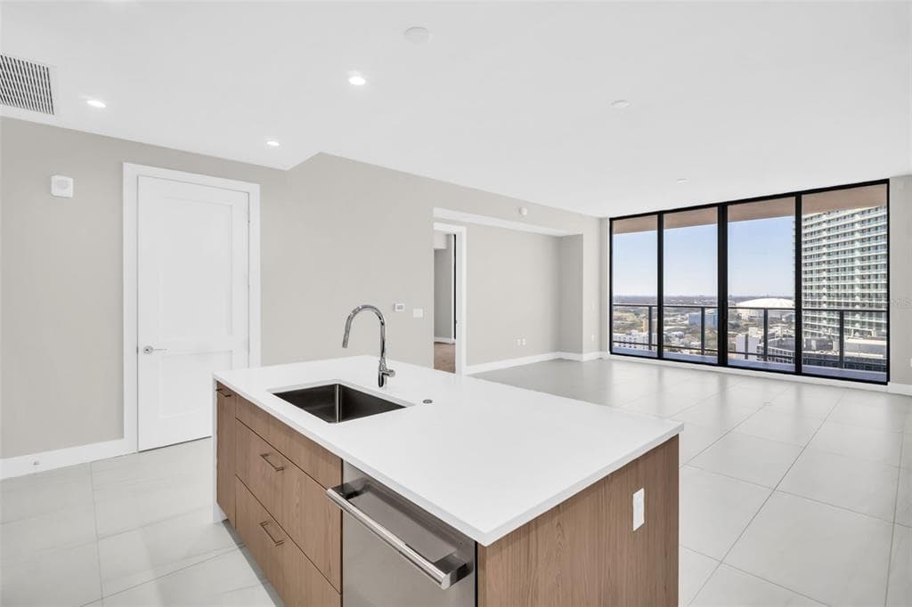275 1ST AVENUE S # 2708, ST PETERSBURG, FL 33701 — zdjęcie 3