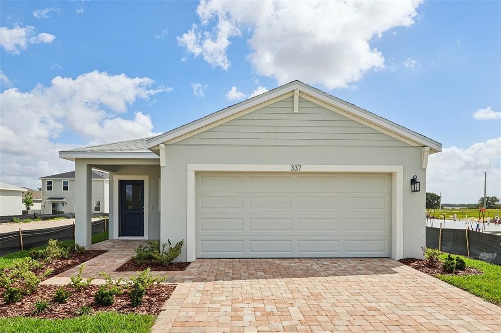 337 MEREDITH BOULEVARD, WINTER HAVEN, FL 33881