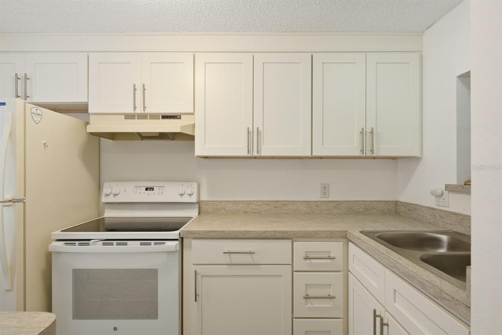 3309 TROPHY BOULEVARD, NEW PORT RICHEY, FL 34655 — zdjęcie 4
