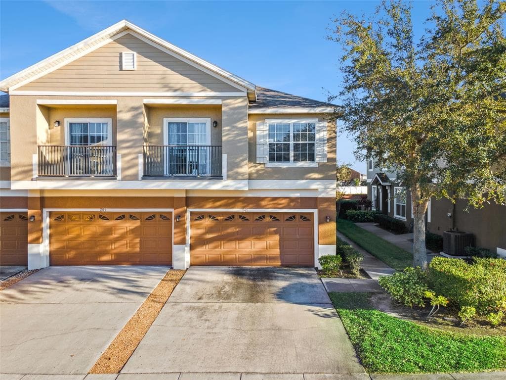 1947 ESTANCIA CIRCLE # 8C, KISSIMMEE, FL 34741