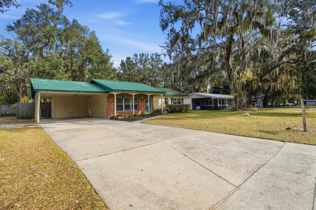 133 CRESTWOOD AVENUE, PALATKA, FL 32177 — zdjęcie 4