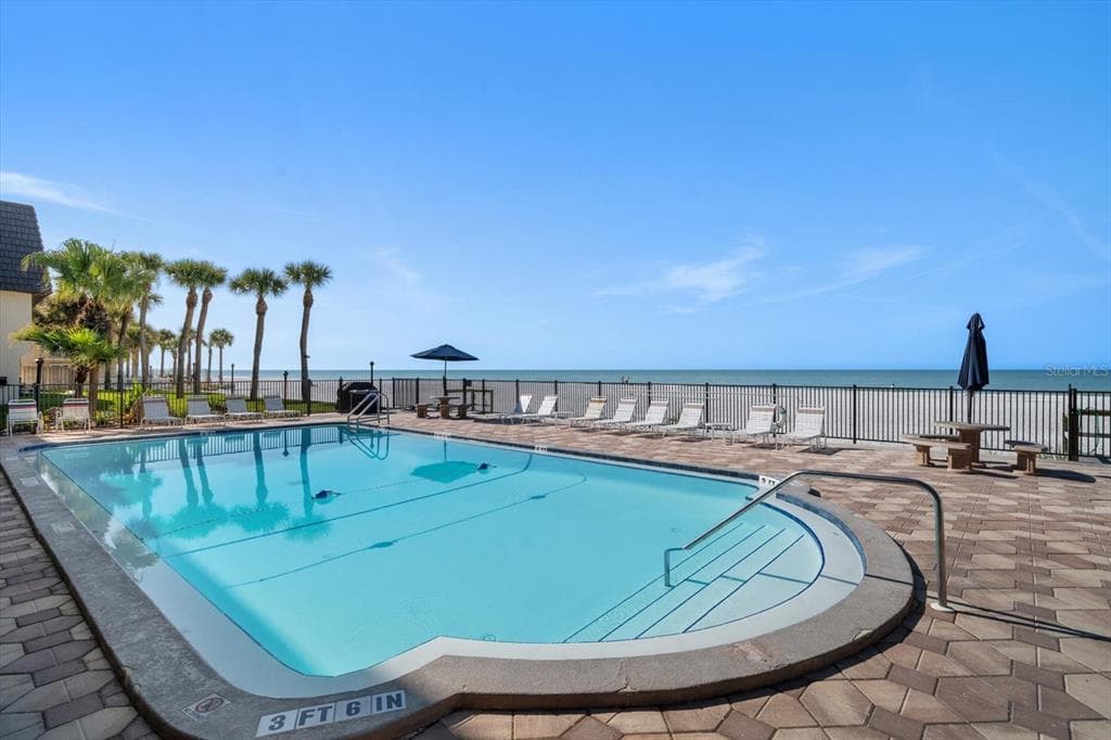 60 GULF BOULEVARD # 201, INDIAN ROCKS BEACH, FL 33785 — zdjęcie 2
