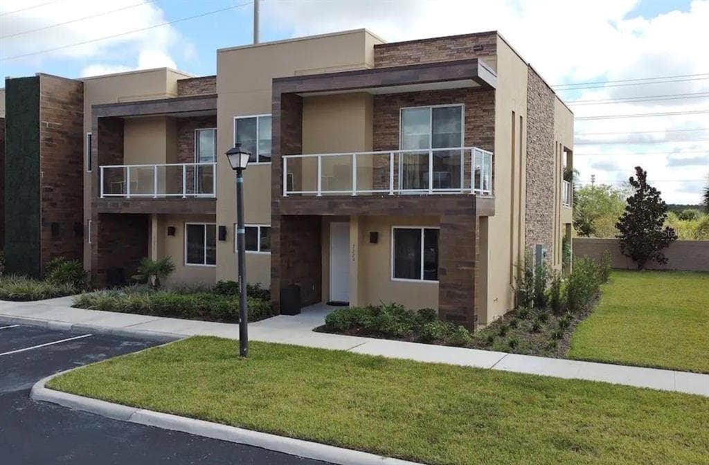 3229 BRASILIA AVENUE, KISSIMMEE, FL 34747