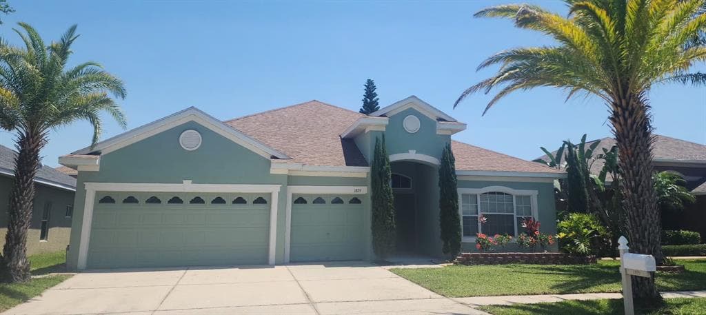 1829 MIRA LAGO CIRCLE, RUSKIN, FL 33570