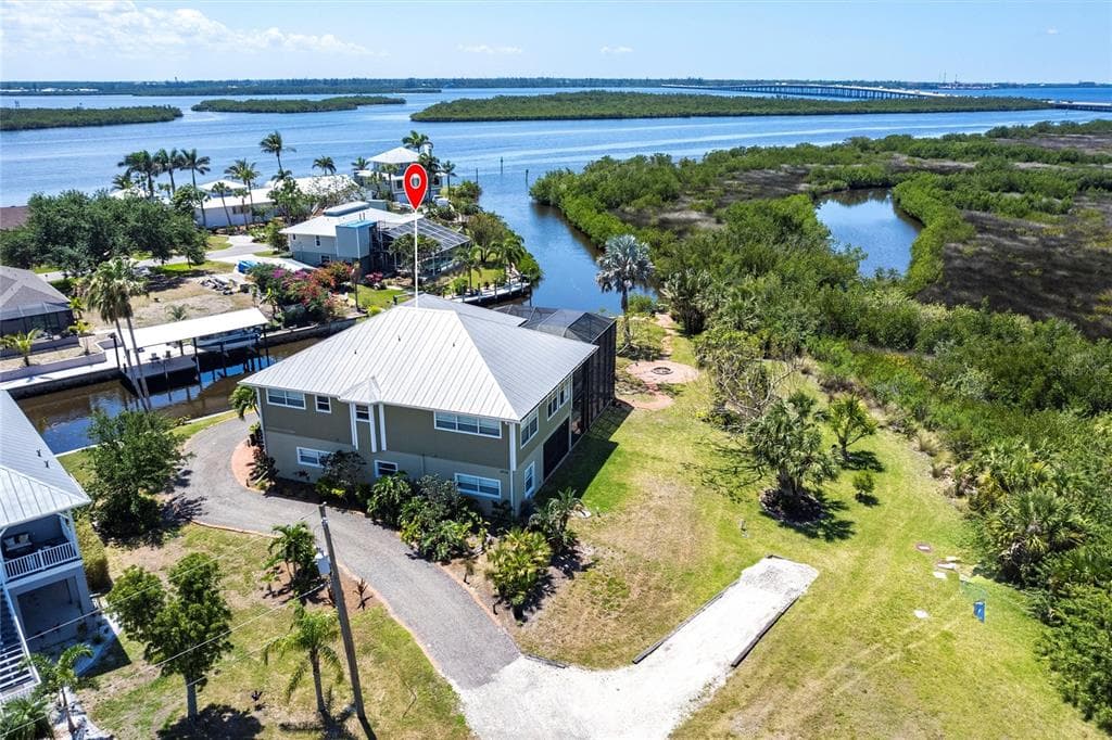 3712 BALBOA COURT, PUNTA GORDA, FL 33983