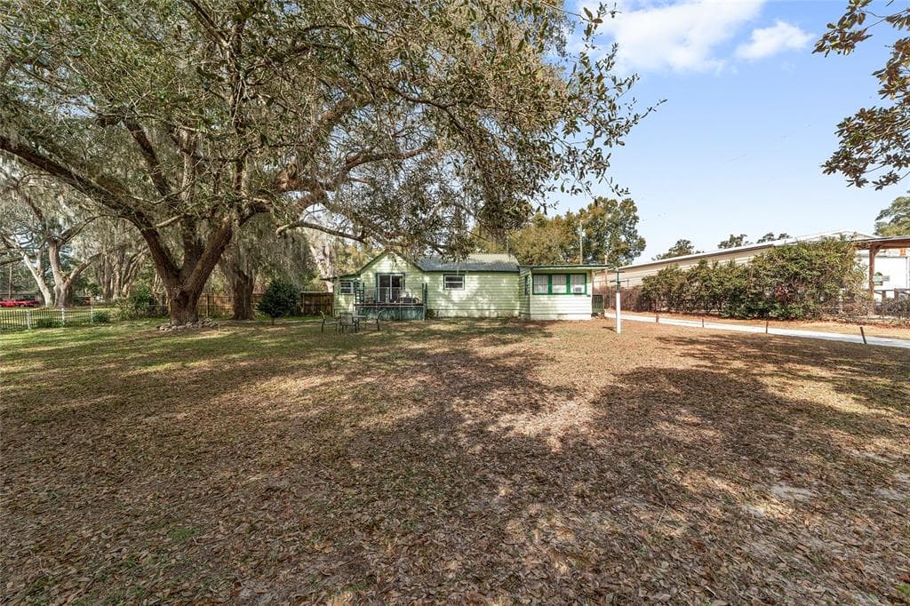 7075 SE HIGHWAY 25A, BELLEVIEW, FL 34420