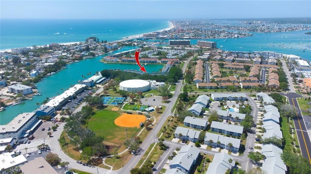 12140 CAPRI CIRCLE S # 709, TREASURE ISLAND, FL 33706 — zdjęcie 4