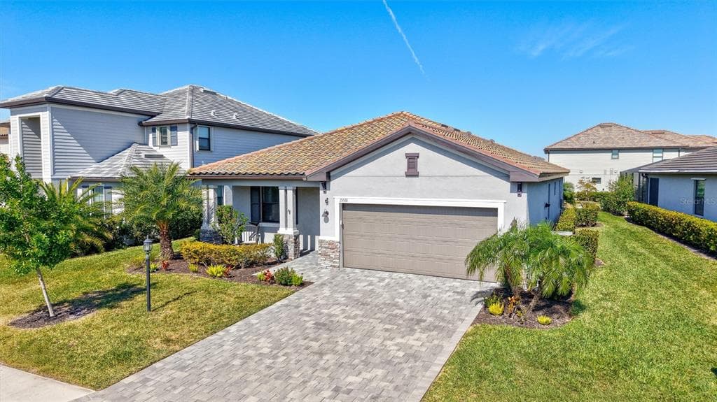 15531 ISLANDWALK AVENUE, LAKEWOOD RANCH, FL 34211 — zdjęcie 2