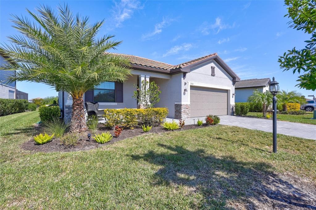 15531 ISLANDWALK AVENUE, LAKEWOOD RANCH, FL 34211