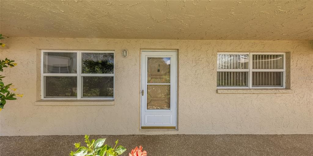 10032 65TH AVENUE N # 9, ST PETERSBURG, FL 33708 — zdjęcie 3