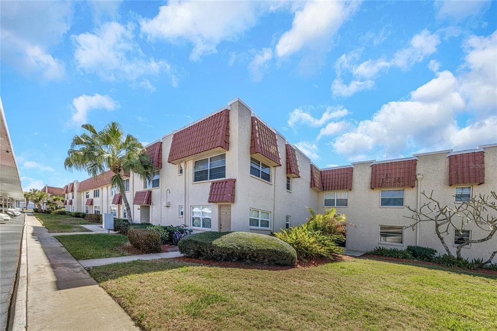 10032 65TH AVENUE N # 9, ST PETERSBURG, FL 33708