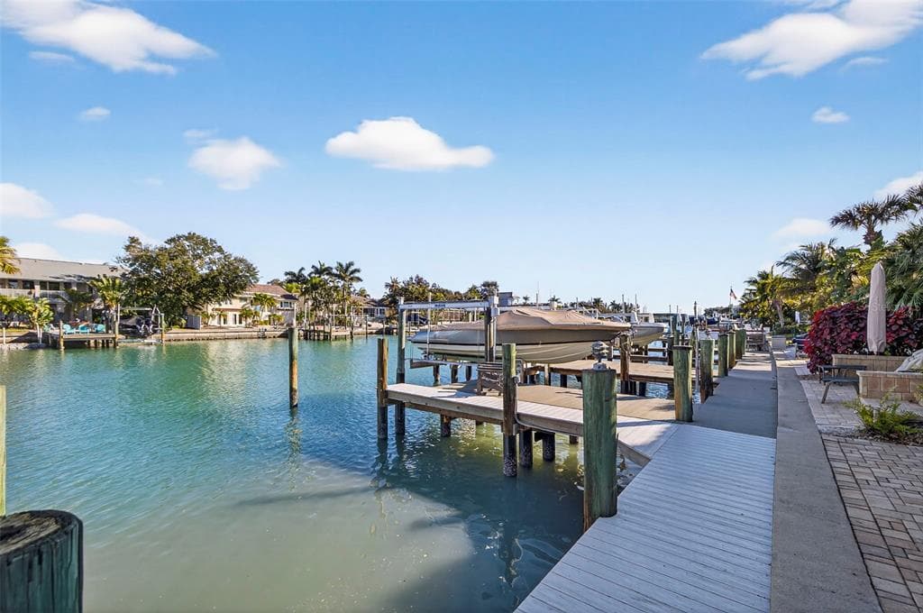 903 PINELLAS BAYWAY S # 308, TIERRA VERDE, FL 33715 — zdjęcie 2