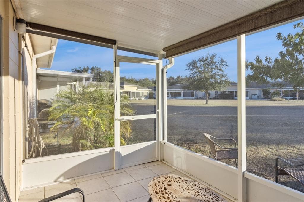 3037 CLUB CIR, LAKESHORE, FL 33854 — zdjęcie 2
