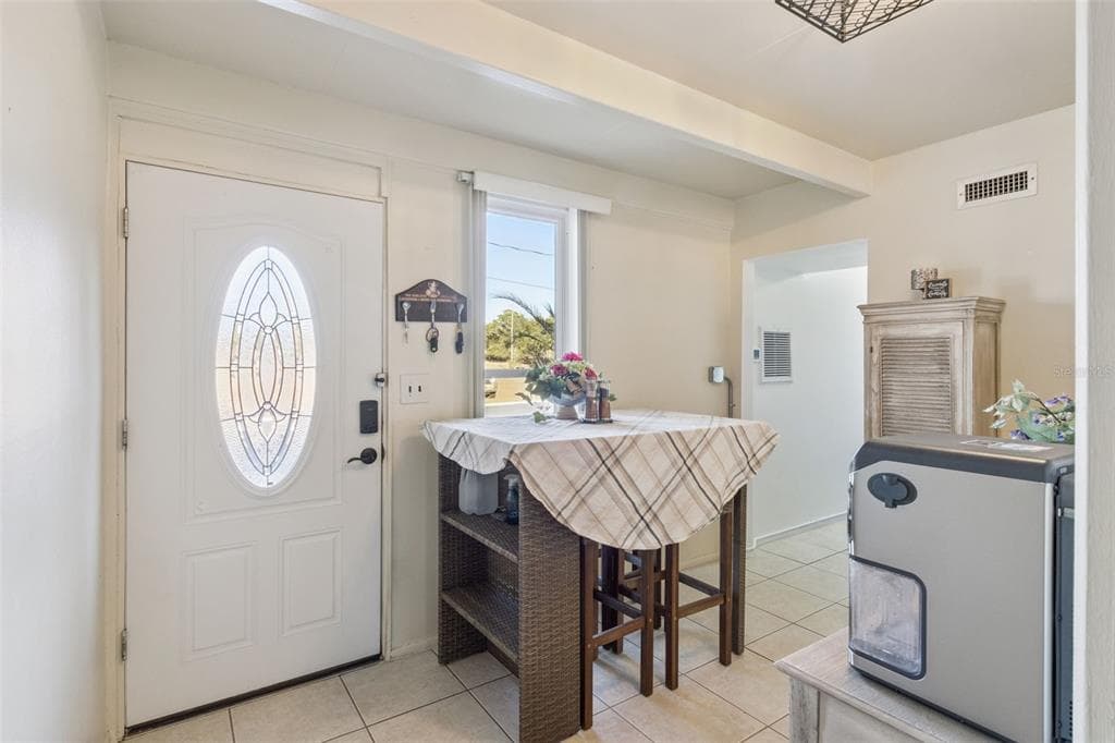 3037 CLUB CIR, LAKESHORE, FL 33854 — zdjęcie 3