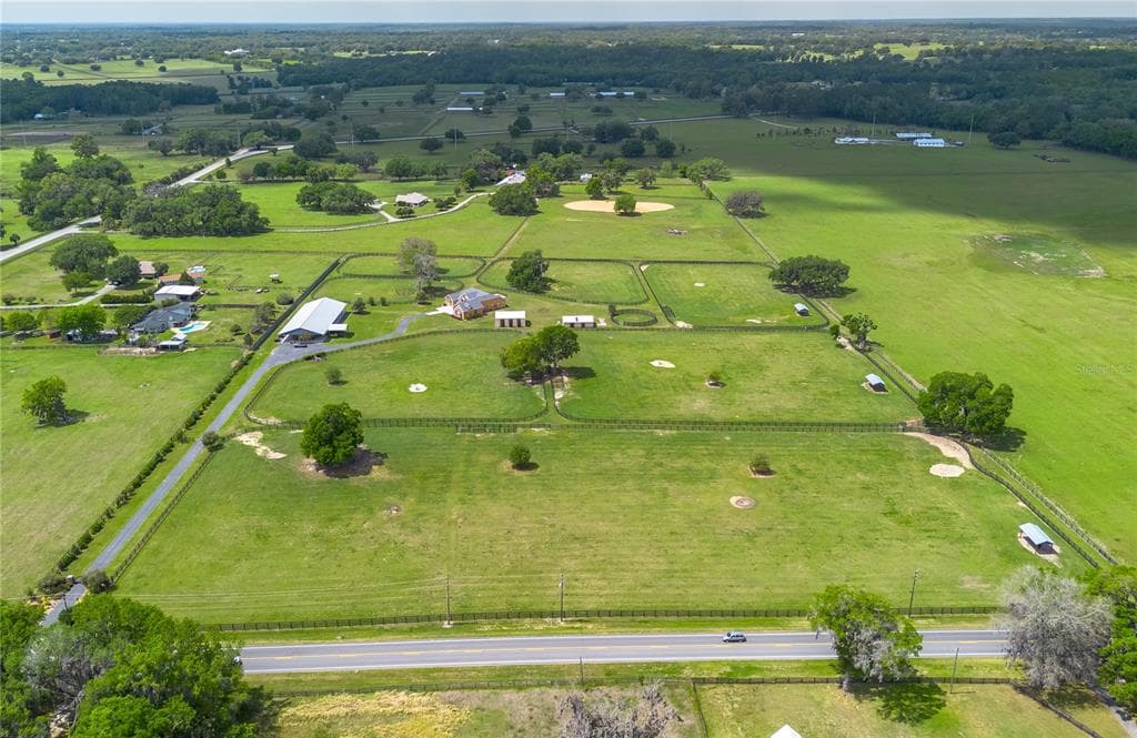 12610 NW GAINESVILLE ROAD, REDDICK, FL 32686 — zdjęcie 3