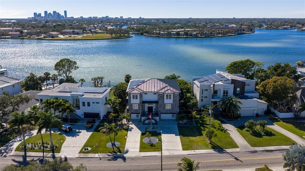 3830 SHORE ACRES BOULEVARD NE, ST PETERSBURG, FL 33703