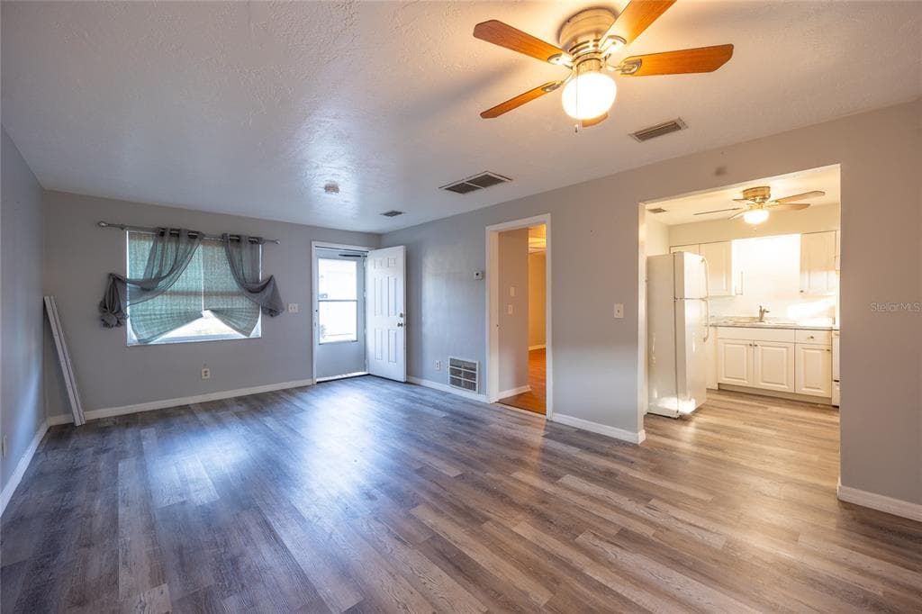 400 S METEOR AVENUE, CLEARWATER, FL 33765 — zdjęcie 3