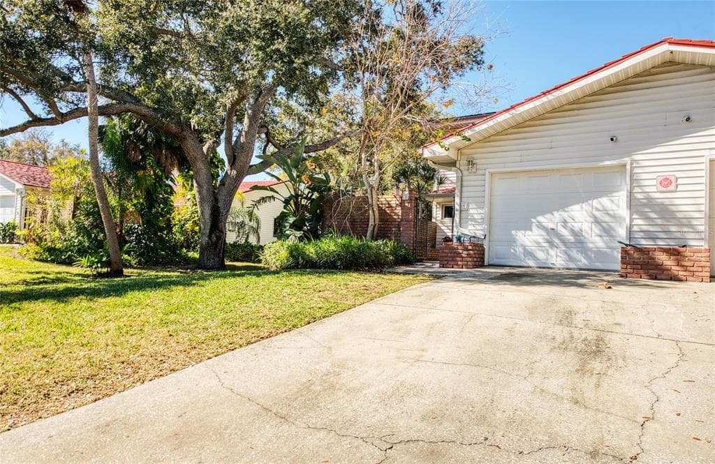 1423 WATER VIEW DRIVE W, LARGO, FL 33771 — zdjęcie 2