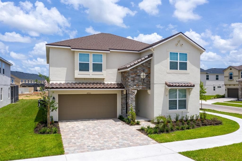 8951 HILTON RIDGE AVENUE, KISSIMMEE, FL 34747