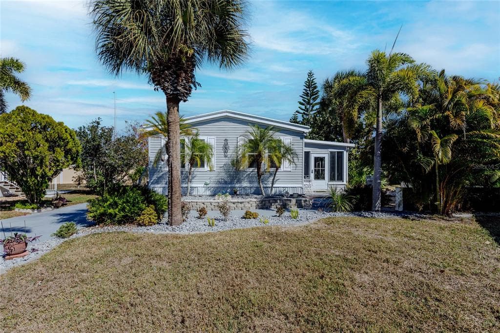 2100 KINGS HIGHWAY # 52, PORT CHARLOTTE, FL 33980