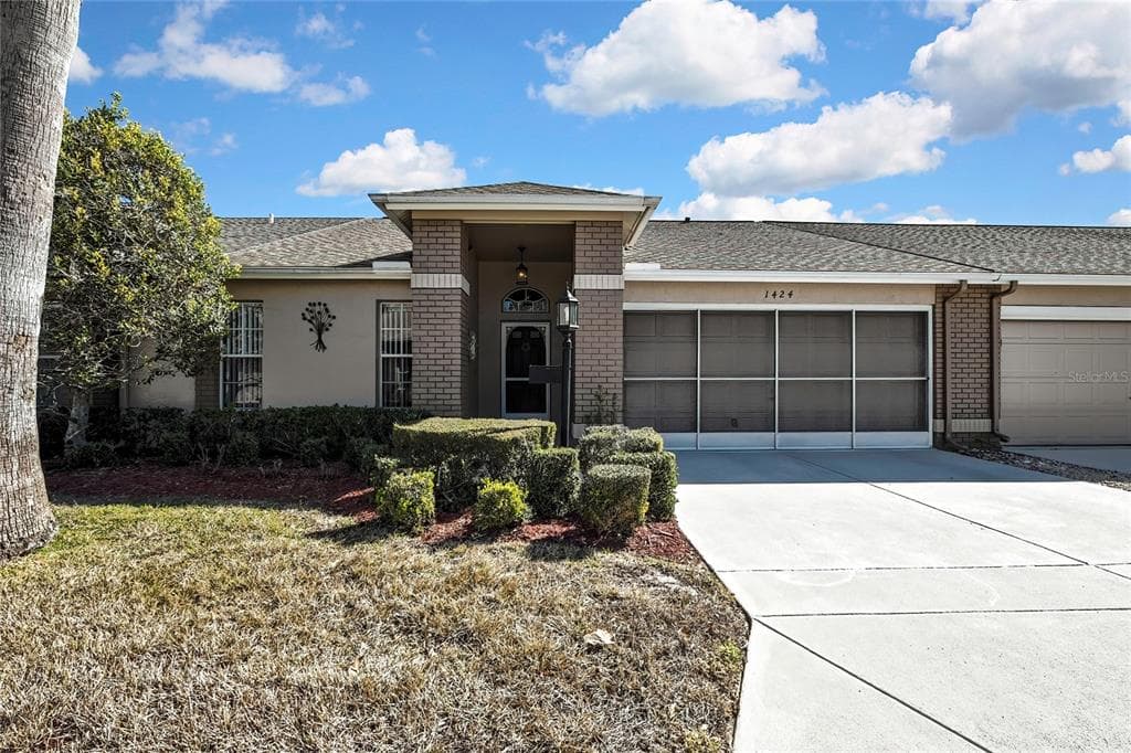 1424 PINEWOOD HILLS COURT, SPRING HILL, FL 34606