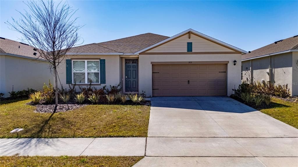 955 BEAR HAMMOCK DRIVE, UMATILLA, FL 32784