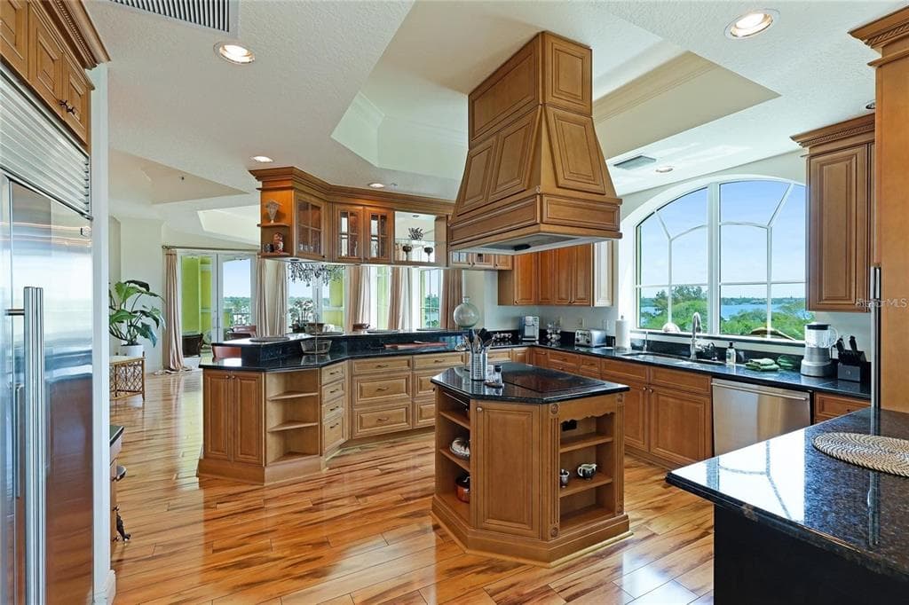 1308 OLD STICKNEY POINT ROAD # WP3, SARASOTA, FL 34242 — zdjęcie 5