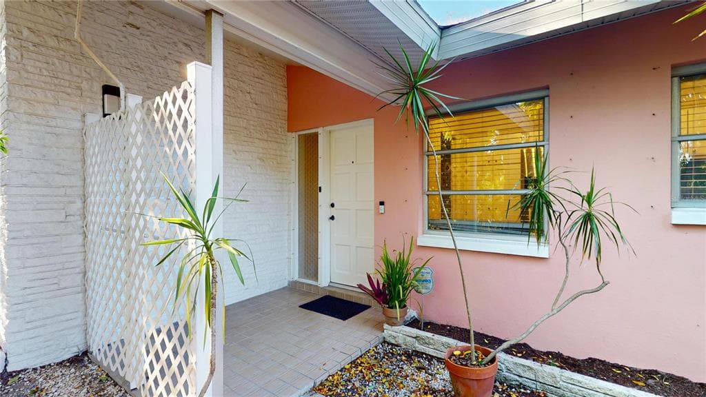 1546 BELLEAIR ROAD, CLEARWATER, FL 33756