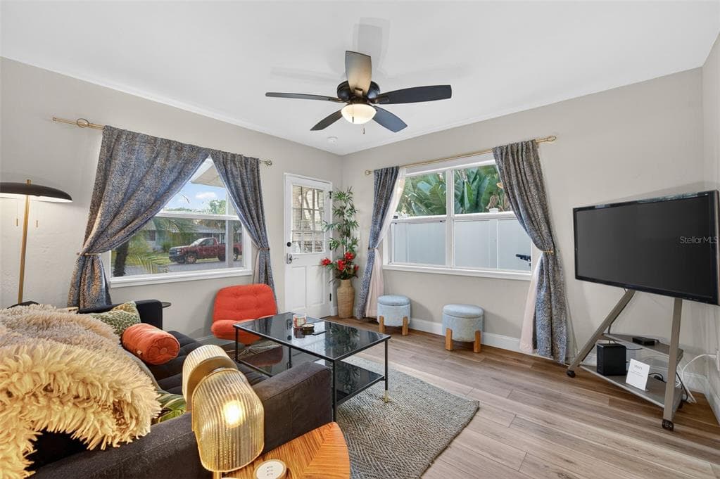 2301 14TH AVENUE N, ST PETERSBURG, FL 33713 — zdjęcie 5