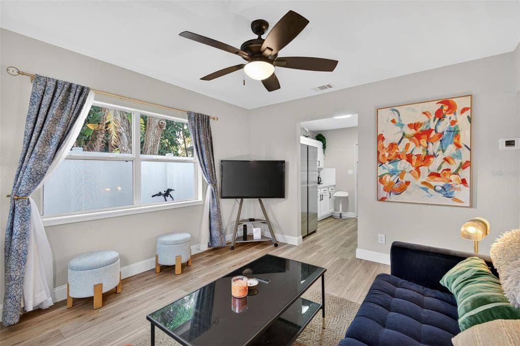 2301 14TH AVENUE N, ST PETERSBURG, FL 33713 — zdjęcie 4