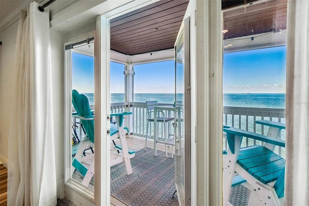 5110 COQUINA KEY DRIVE SE # C, ST PETERSBURG, FL 33705 — zdjęcie 4