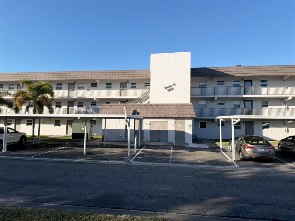 9815 47TH AVENUE N # 207, ST PETERSBURG, FL 33708