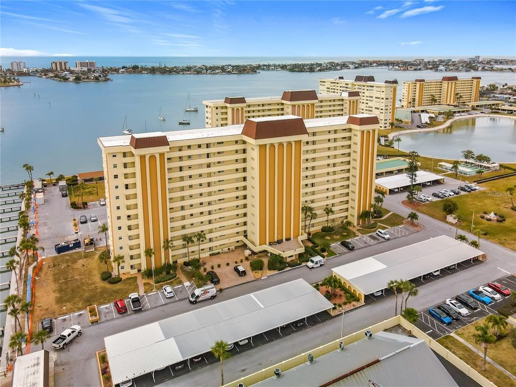 4550 COVE CIRCLE # 106, ST PETERSBURG, FL 33708