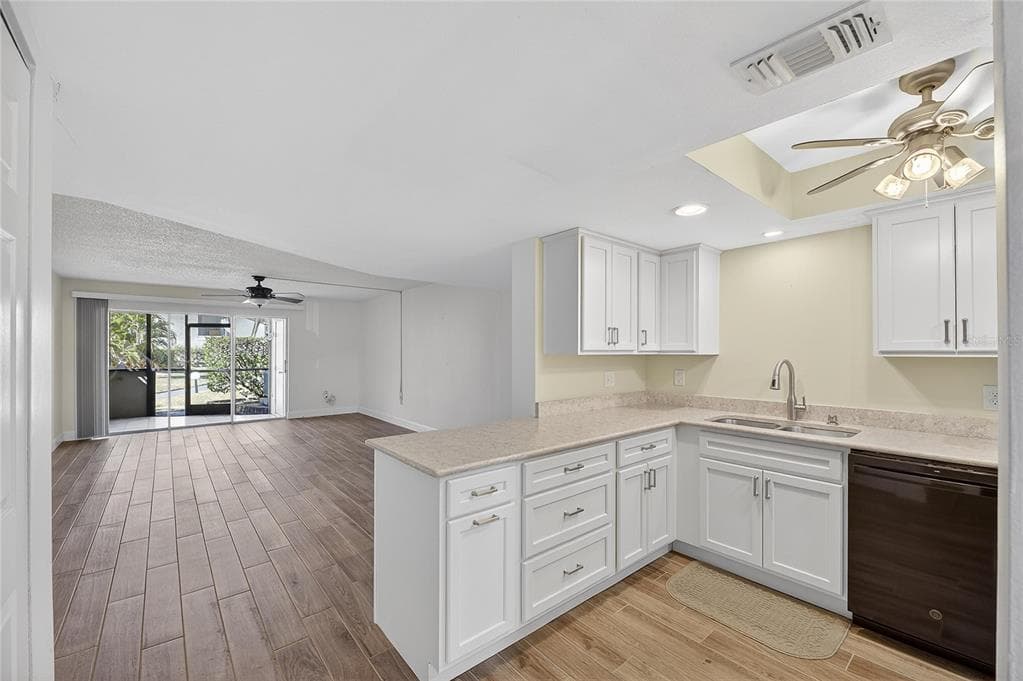 1028 APOLLO BEACH BOULEVARD # 23, APOLLO BEACH, FL 33572 — zdjęcie 3