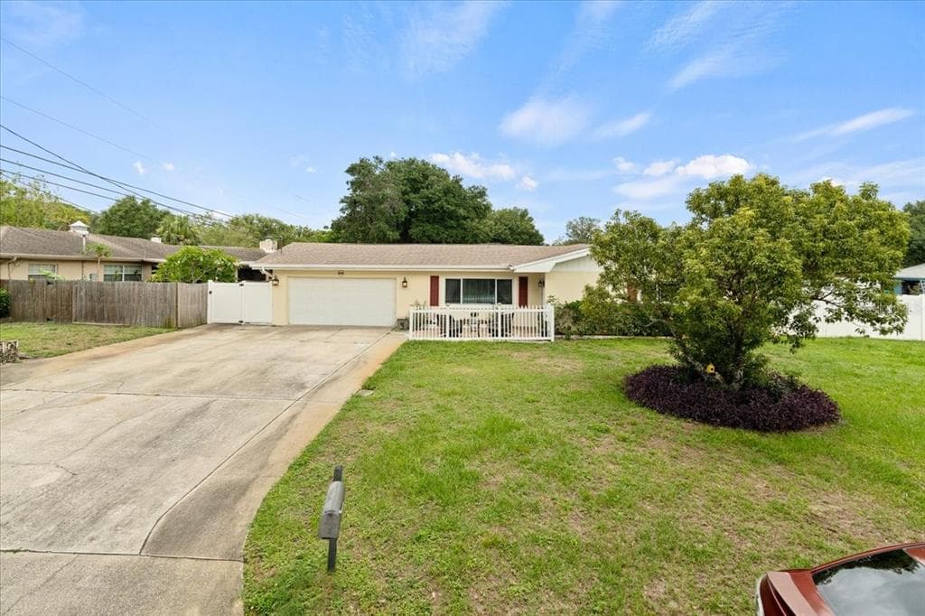 1560 BEL KEENE DRIVE, CLEARWATER, FL 33756