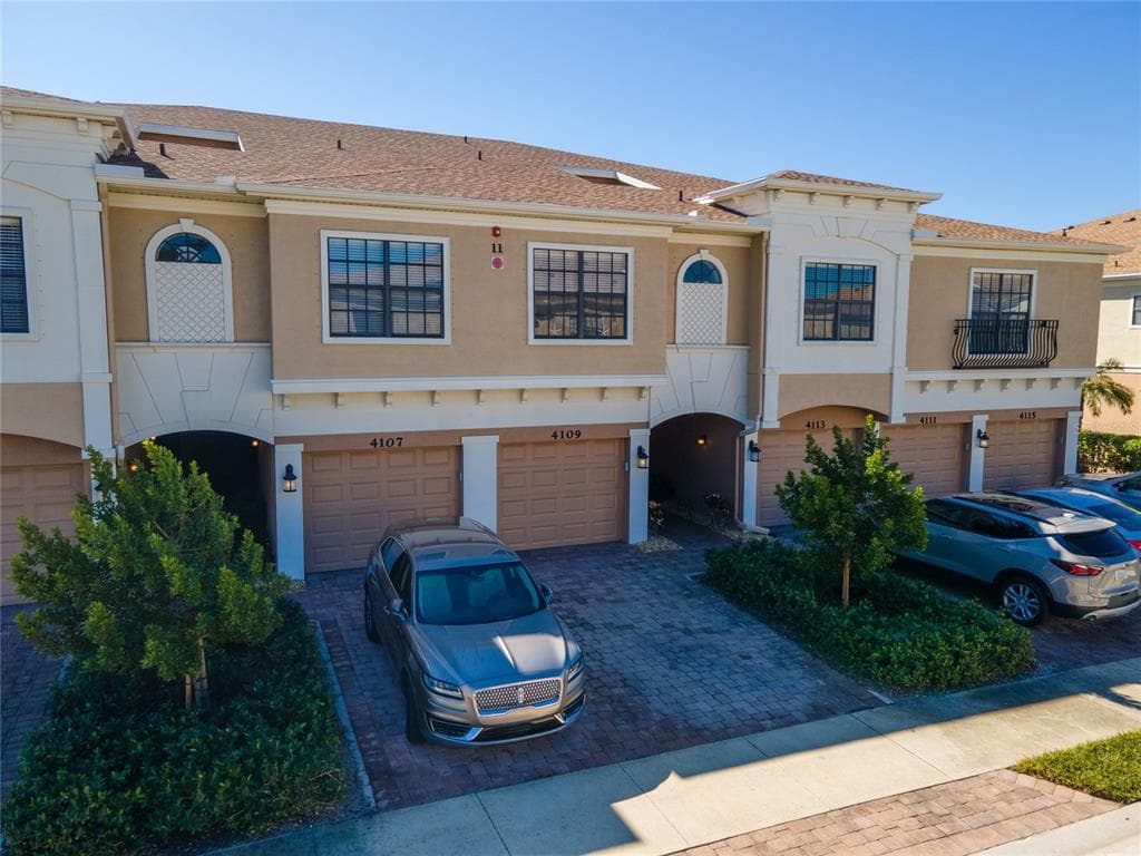 4109 OVERTURE CIRCLE # 4109, BRADENTON, FL 34209